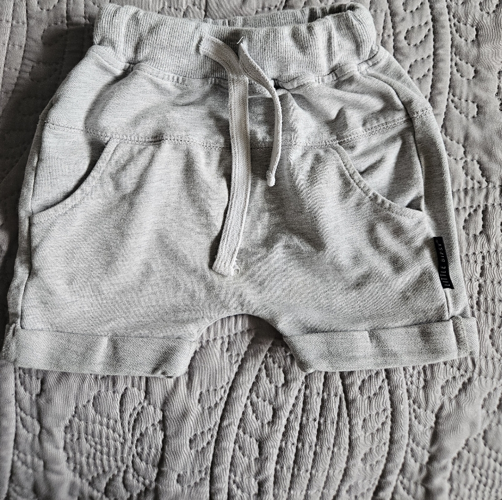 Little Marc Jacobs Light Gray Baby Shorts